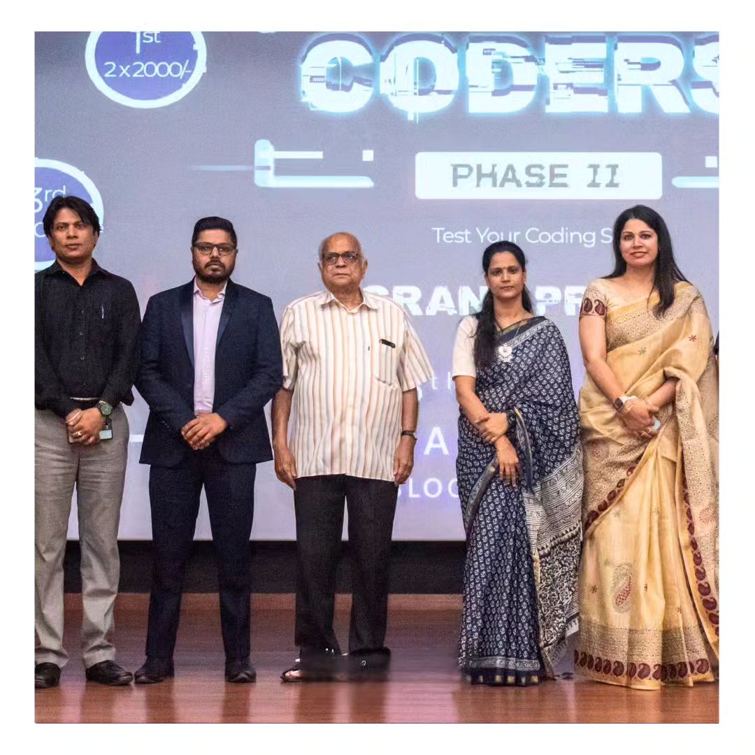 CloudministerD's tweet image. Here's a glimpse of the successful completion of Clash of Coders held at JECRC University of which our Co-founder was a part of!
.
.
.
#CloudMinisterInnovation #TechSavvySolutions #DigitalTransformationExperts #CloudMinisterInsights #NextGenTech #EfficiencyThroughTechnology