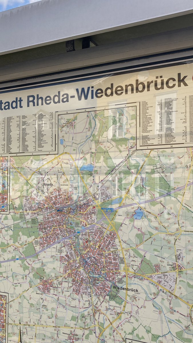 Zug ist zu spät und jetzt darf ich erstmal 1 Stunde in Rhesa-Wiedenbrück chillen.
Kann man hier was machen?
#hsv