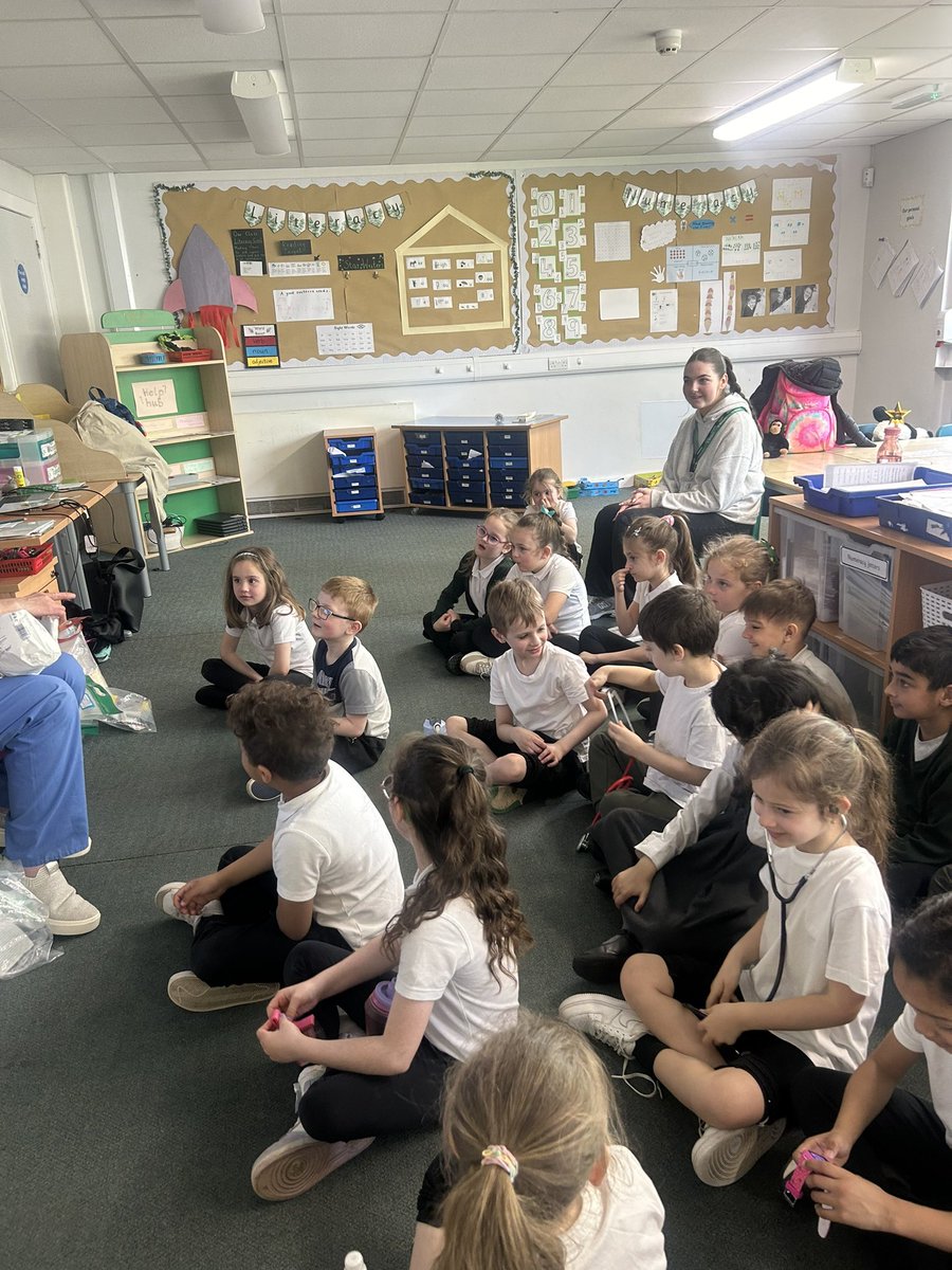 Saint Ninian's PS tweet media