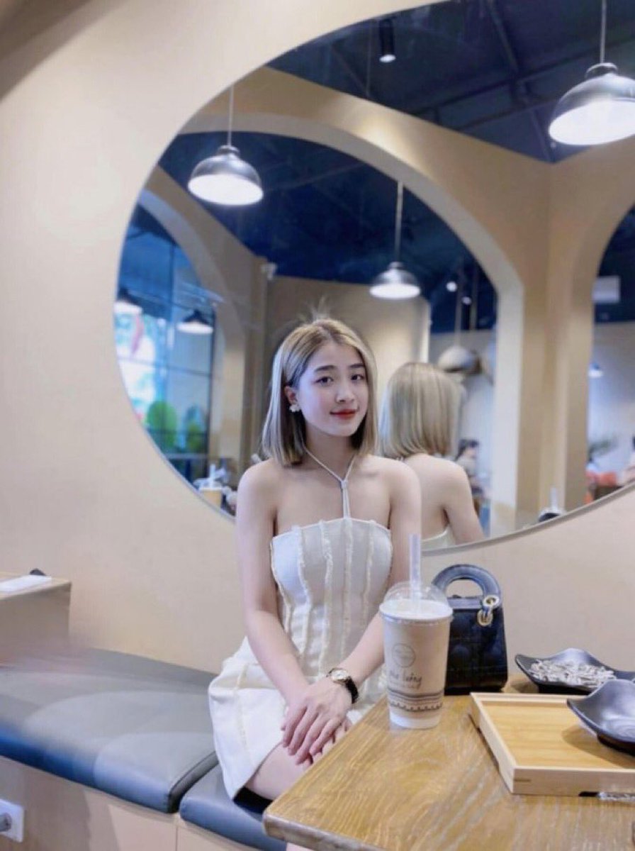 cearlocktrus's tweet photo. Sài Gòn ai cf ko a Ib lấy số e https://t.co/rppQzIYpKf