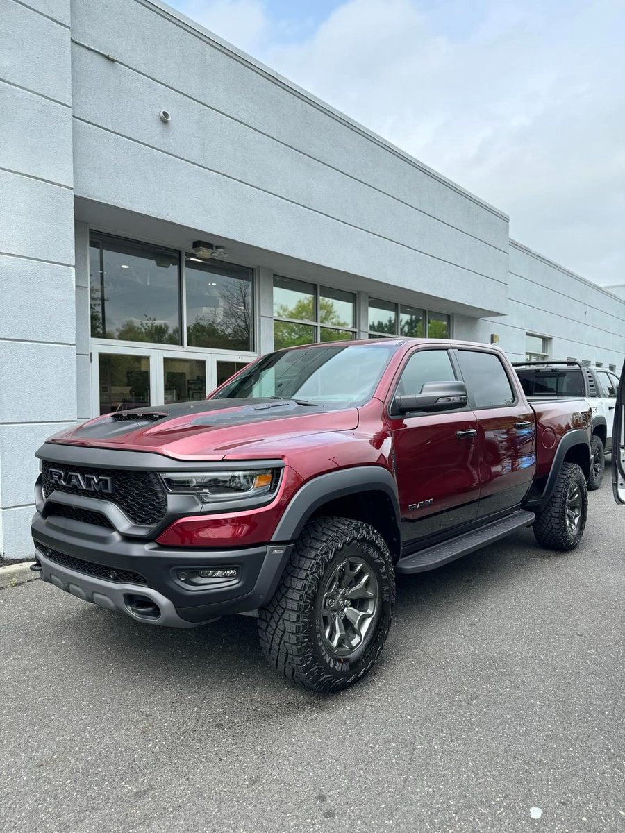 Huge congratulations to Steve on his brand new 2024 #Ram Final edition #TRX🔥🔥 If you want to drive home in your own #RamTruck, don't miss out on all our Memorial Day specials this month 🤩 #Auto #RamTRX #Tvillecjdr
