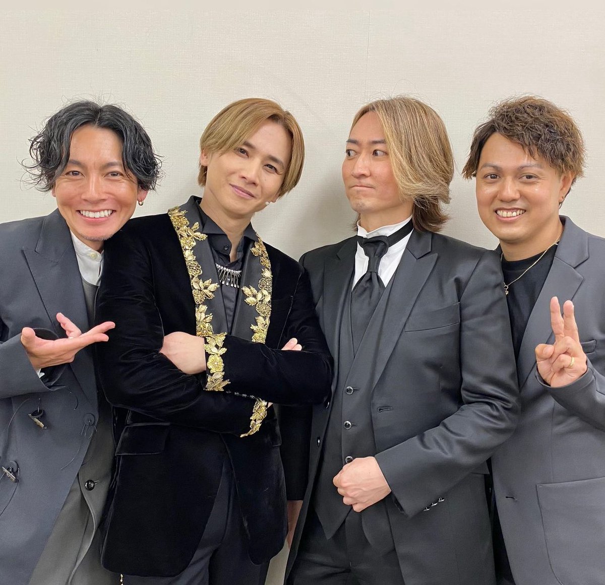 janick_ktk's tweet photo. この並びは泣くって、、、なんだよもぅ。あんたたち😭😭😭😭
#SHOCK #MA #MusicalAcademy https://t.co/QsvBgc7pvq