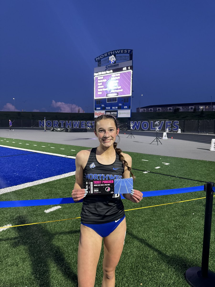 State Qualifying Meet 

-800m- 

🥇Anna Sheriff 2:18.73
7. Katie Rush 2:26.05

#BOLDandBLUE🔵⚪️