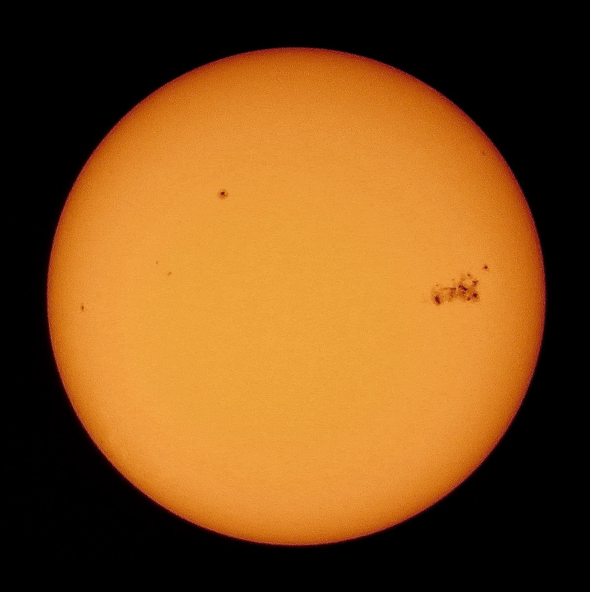 Álvaro González tweet media