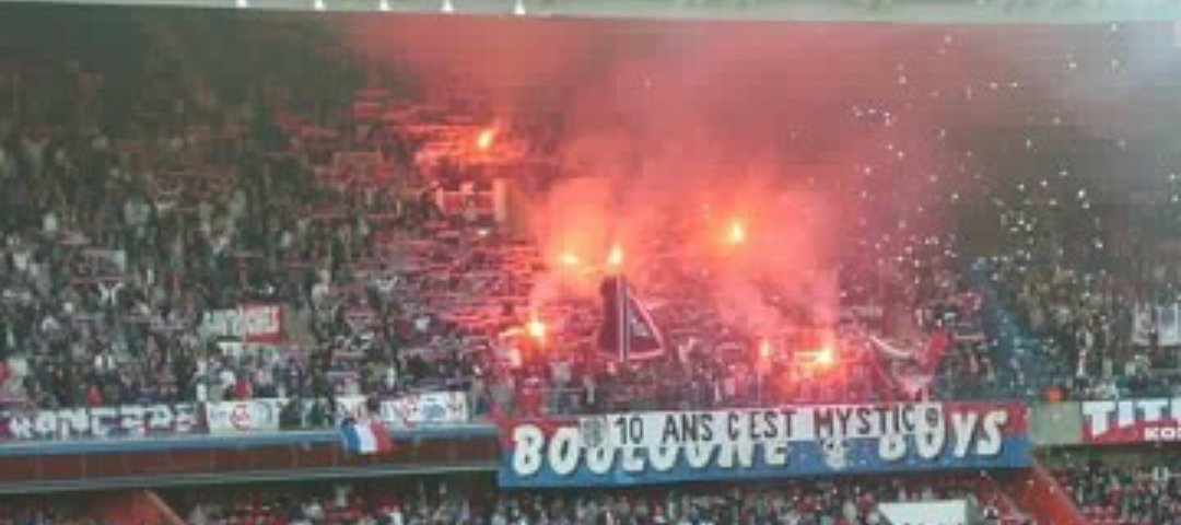 Boulogne_Paris's tweet photo. 20.05.03 PSG vs Rennes
Méssage des Boys pour les 10 des Tigris Mystic.
#kopofboulogne #pariscasuals #hooligans #boulogne1978 #boulogneboys #acab #tm93 https://t.co/Tx2Rr81jQQ
