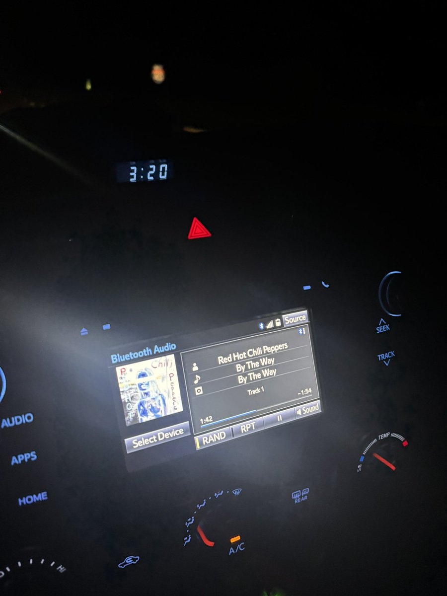 _2_Legit_2Quit_'s tweet photo. @thegreyglizzy burning the midnight oil en route to Pig Country

Can almost feel you air slamming the drums here. Rocking out sponsored by ~stimulants~ https://t.co/37F2d2YEfx