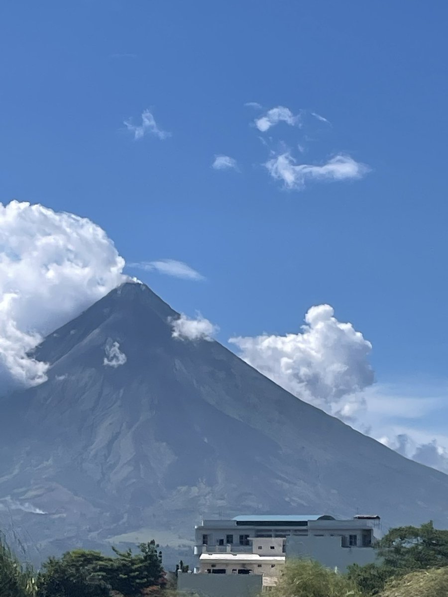 ivan_suson's tweet photo. We meet again. https://t.co/fb9zZmkLXU