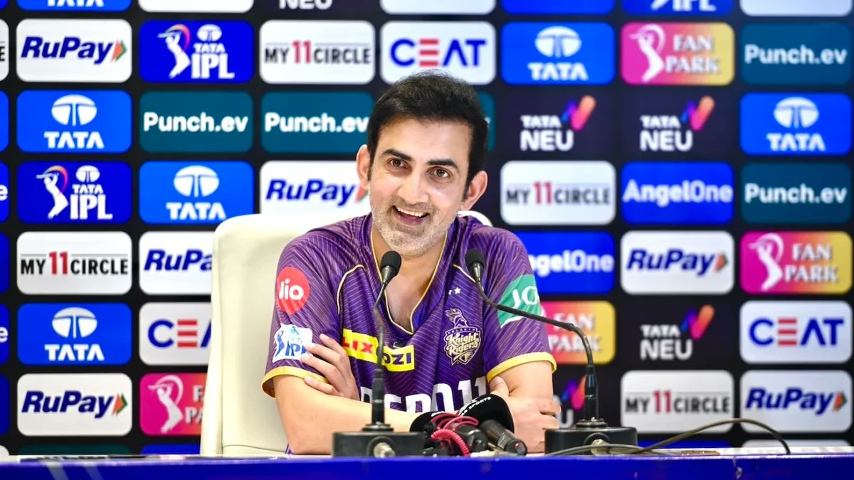 I didn't expected so much love from the fans after coming back to KKR as Mentor💜💛 -Gautam Gambhir