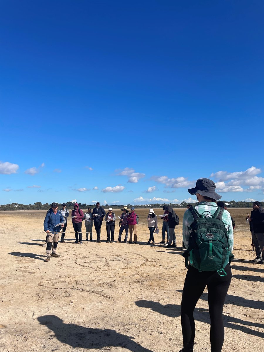 Our ENVT4401 students recently went on a field trip to Lake Gnangara. They got to explore first-hand the processes responsible for water infiltration into soils and down to the aquifer, uncovering the role of soil properties in water storage and quality. #FieldTrip #SoilScience