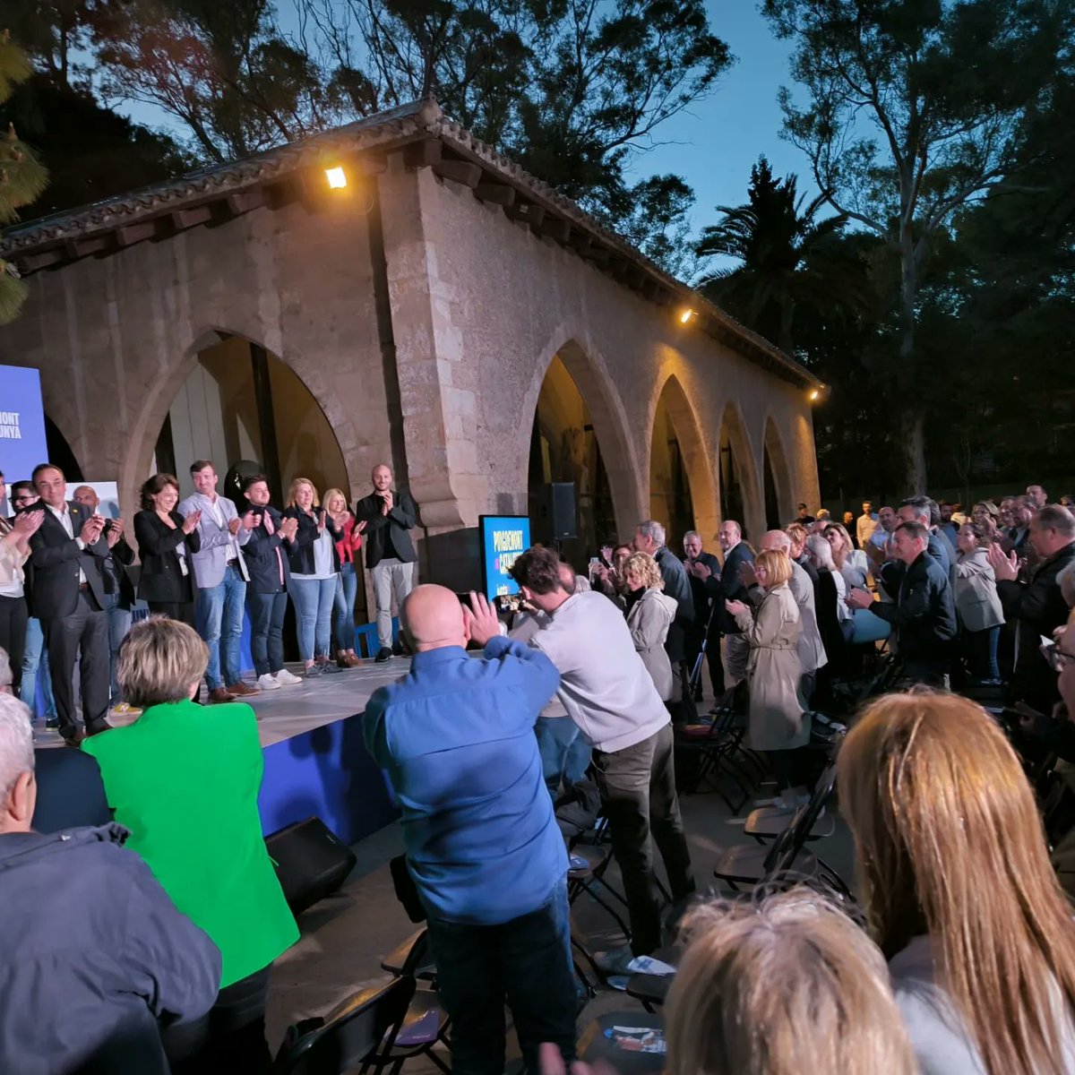 Junts per Jesús tweet media