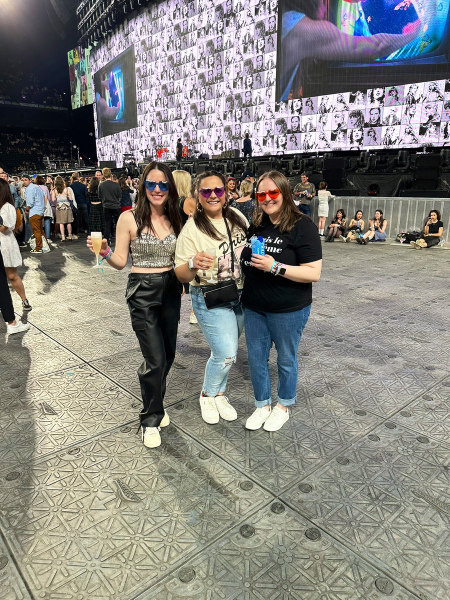 her name was Katie tweet media