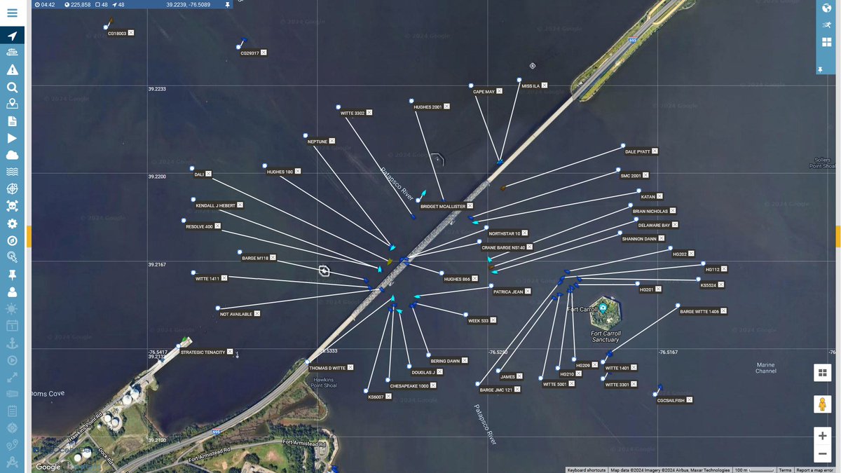 #BaltimoreBridgeCollapse #BaltimoreBridge Here is the latest look at the vessels that are working on the bridge collapse cleanup. #vesseltracking by @BigOceanData