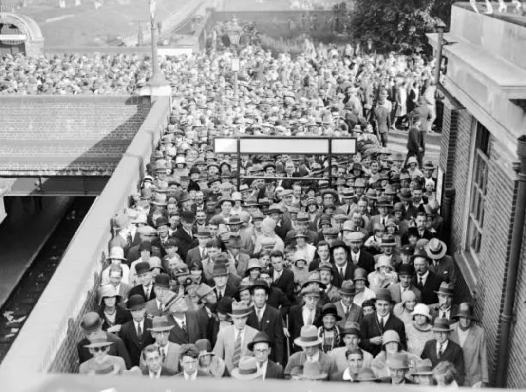 Crowds at Colindale Underground station on July 13th, 1929. But why were they there? Read on.... Image Fox Photos/Getty Images.