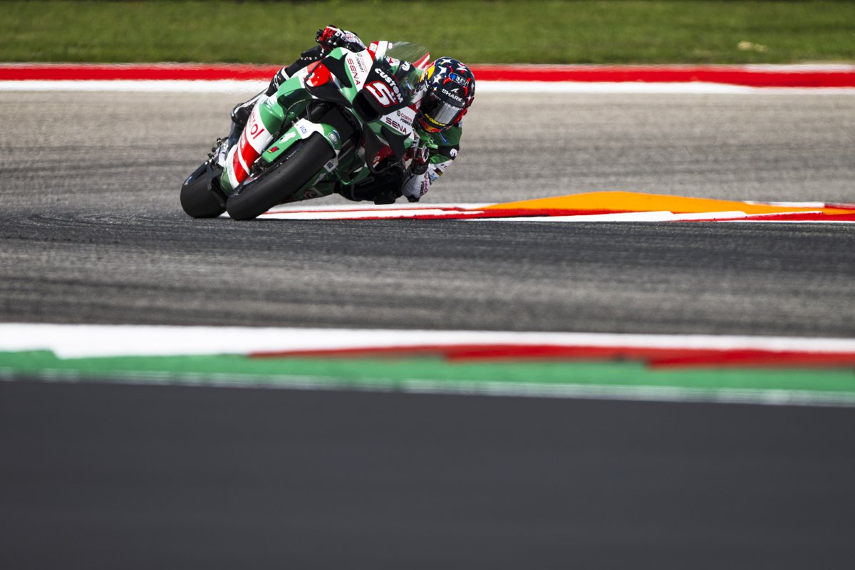 Experience the thrill of the iconic Le Mans track! 🇫🇷 Cheer on @JohannZarco1 as he chases points on home ground with Castrol Honda @lcr_team. The spirit of France fuels our race! 🏆 #Castrol #LCR #MotoGP