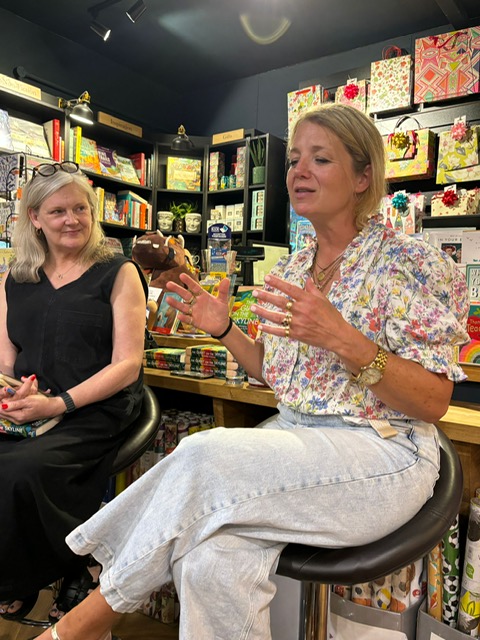 We had the best time in the bookshop last night with a visit from lovely @cloverstroud! 😍 Clover was here to chat about her brilliant new book THE GIANT ON THE SKYLINE on home, belonging and learning to let go. If you missed it, we have *signed copies* in the shops!