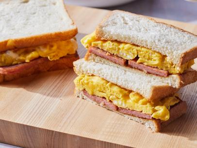 Hong Kong-Style Egg Sandwiches #different_recipes #cooking #food #foodporn #foodie #instafood #foodphotography #yummy #foodstagram #foodblogger #delicious #homemade #recipe #recipes #sandwich