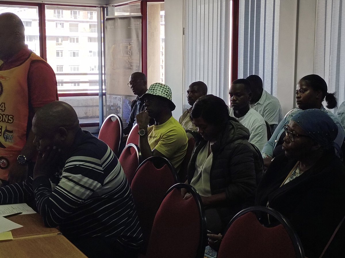 Stakeholder engagement session on the Lillian Ngoyi rehabilitation project currently taking place at the Region F offices. The aim is to update business owners and stakeholders directly affected by the rehabilitation process. #JoburgUpdates @CityofJoburgZA @Irenemafune @MyJRA