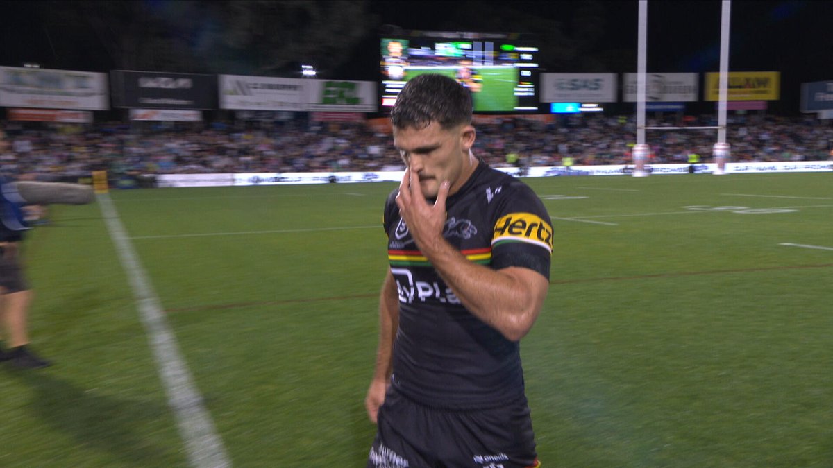 Oh no...

Nathan Cleary has left the field injured in a 'devastating' blow for the Panthers 😮

MORE 👉 bit.ly/4a9I5hz