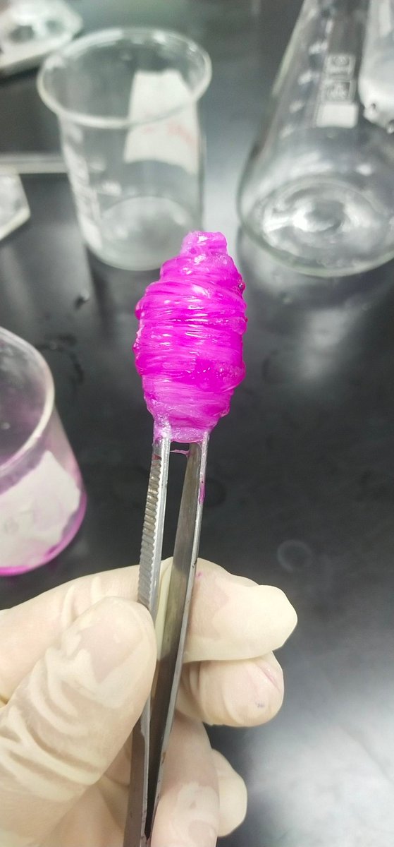 Lab With Sensei Takuya
Today Lab : Condensation Polymerization 

P/s : Me create a nylon aka a long strain of plastic using 1,6 Hexadiamine and Sebacoyl Chloride😆