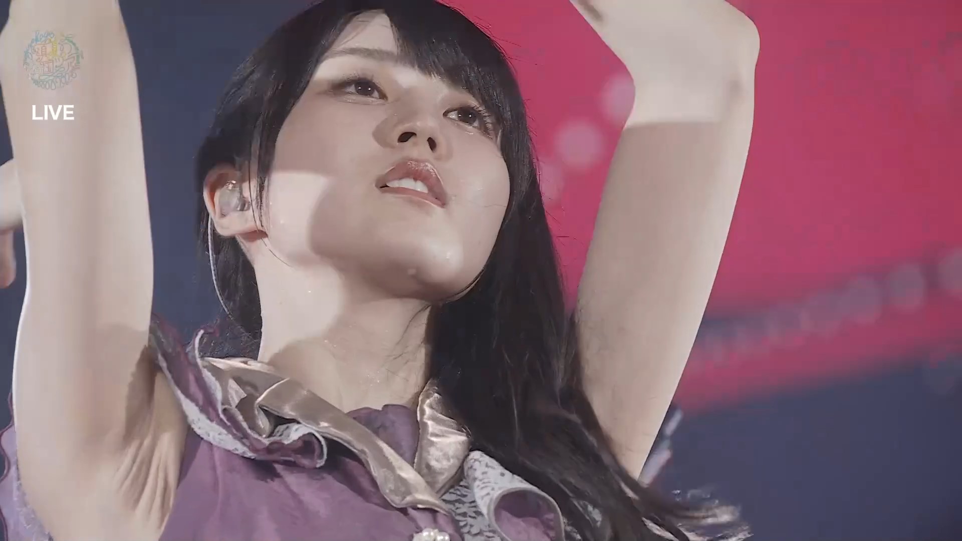 賀喜遥香 賀喜遥香（乃木坂46）が登場。「B.L.T. 2025年1月号」表紙画像