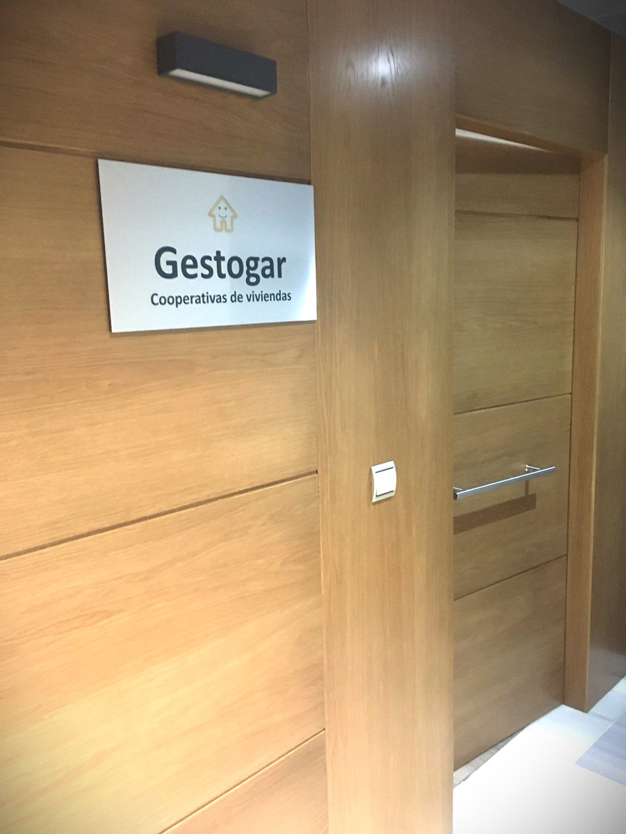 gestogar's tweet image. Queremos informaros que acabamos de cambiar nuestra oficina al Edificio Torre de Cristal - Planta 7ª - Local 3 en la Calle Enrique Romero Mariñas, 36. ¡A muy pocos metros de donde estábamos!.

Siempre a vuestra disposición. ¡Gracias!.