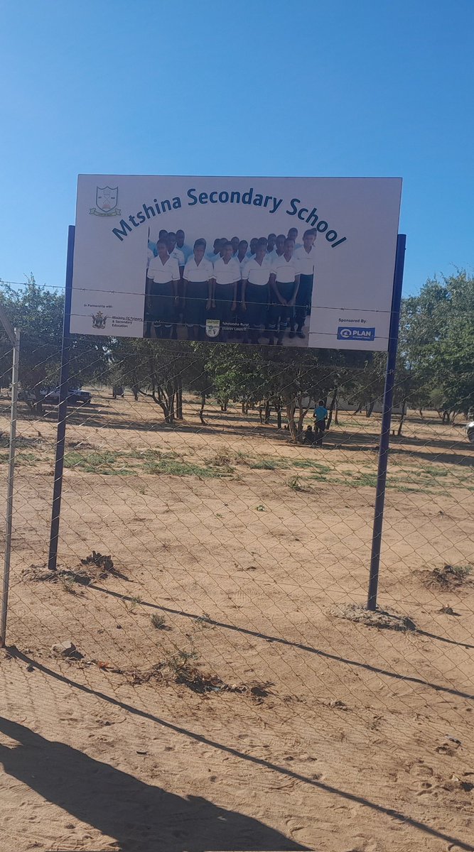 In making sure that no place and noone is left behind in his Mat North visit ,Hon.T.Moyo visited Mtshina pri and Sec schools in the San Community in Tsholotsho. He promised that the sch should be be an examination centre by year end.