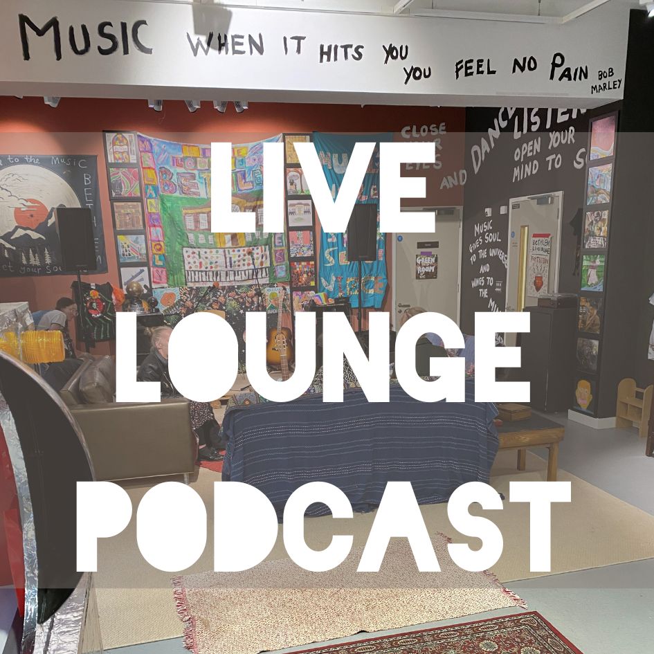 The #BethlemLiveLounge #podcast is now live! Download episode 1 from Spotify, Apple Podcasts or Amazon Music and listen to Mark McGowan talk to gallery director Sophie Leighton about the show.
@kcsamh @chunkymark @culturalkings @maudsleycharity @maudsleynhs @northactually