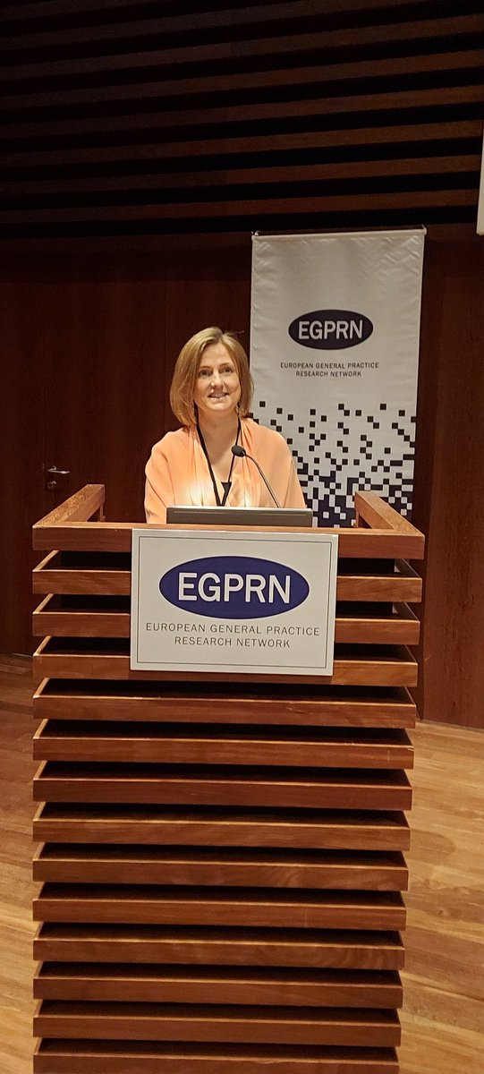 The #EGPRNPorto Conference kicks off with a captivating keynote lecture by @minnajohansson1: 'Who wants to work 27 h a day?' Delving into why research and guidelines must consider the clinician's Time Needed to Treat (TNT). Join the conversation! @WoncaEurope @minnajohansson1