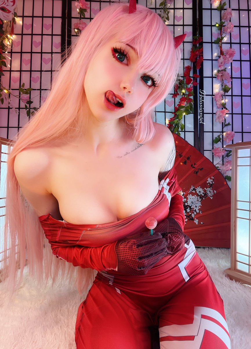 Say hi for anime b👀bs in dm ❣️