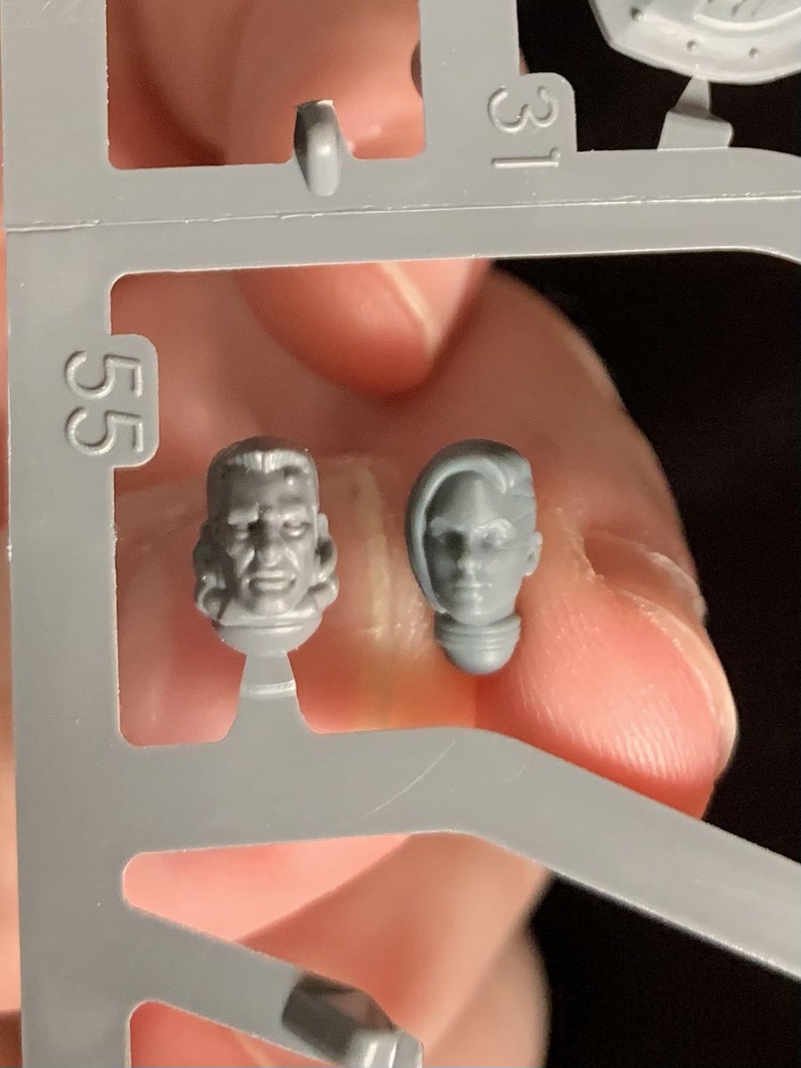 Ayy nice my 3D printed heads arrived and as advertised they’re perfectly scaled for Custodes. Cheap too