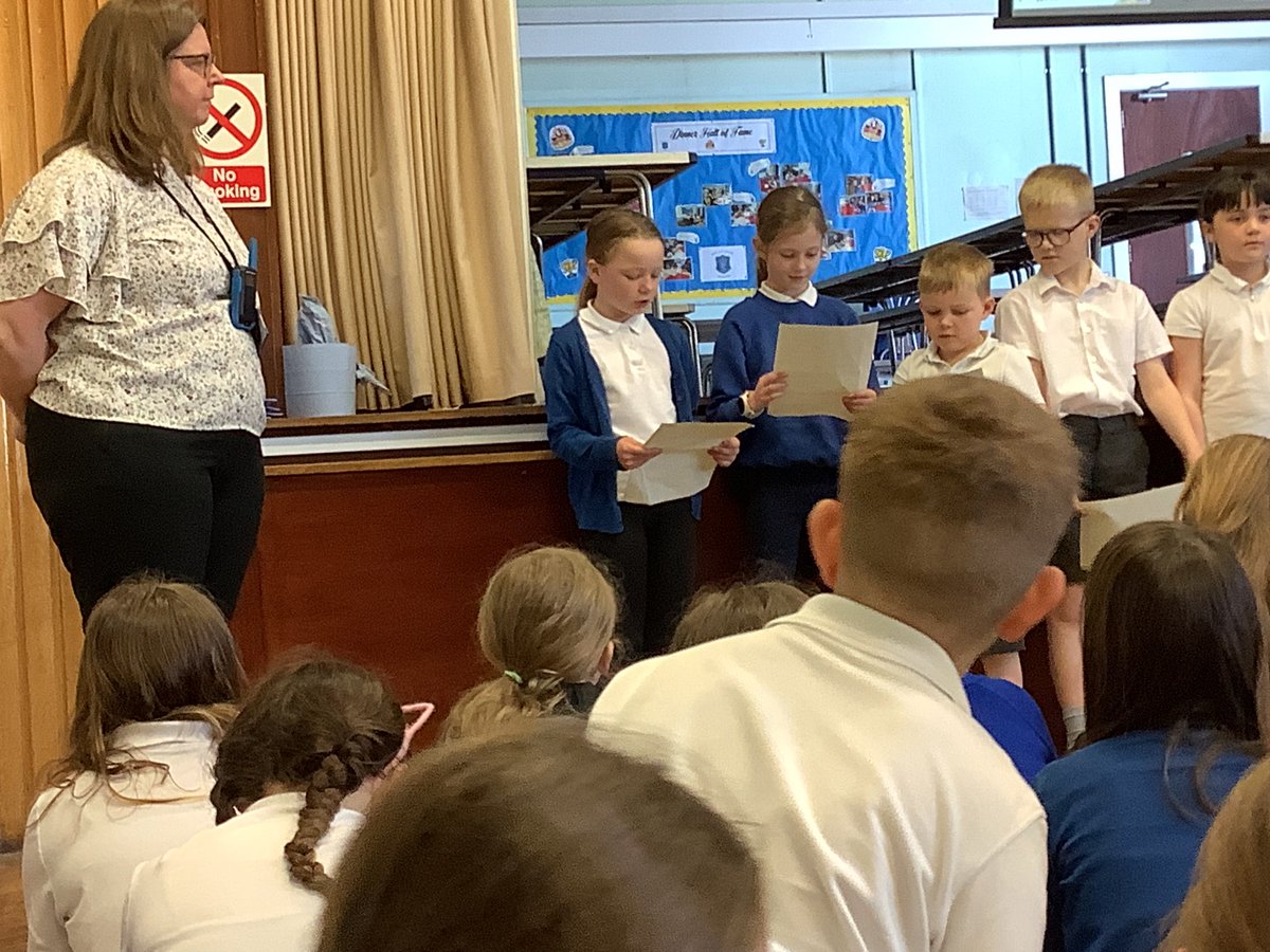 Well done to these #confidentindividuals who spoke at assembly about the #UNCRC Great sharing of your learning! #responsiblecitizens @P3SWallacestone @P3MWPS