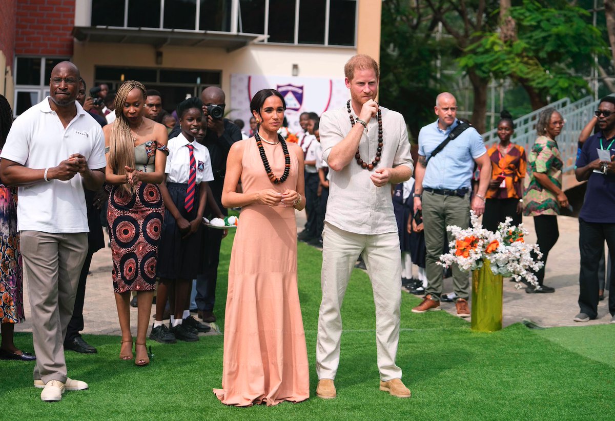 Prince Harry and Meghan, Duchess of Sussex, visit children at the Lights Academy in Abuja, Nigeria, - to champion the Invictus Games 📸AP #HarryandMeghaninNigeria