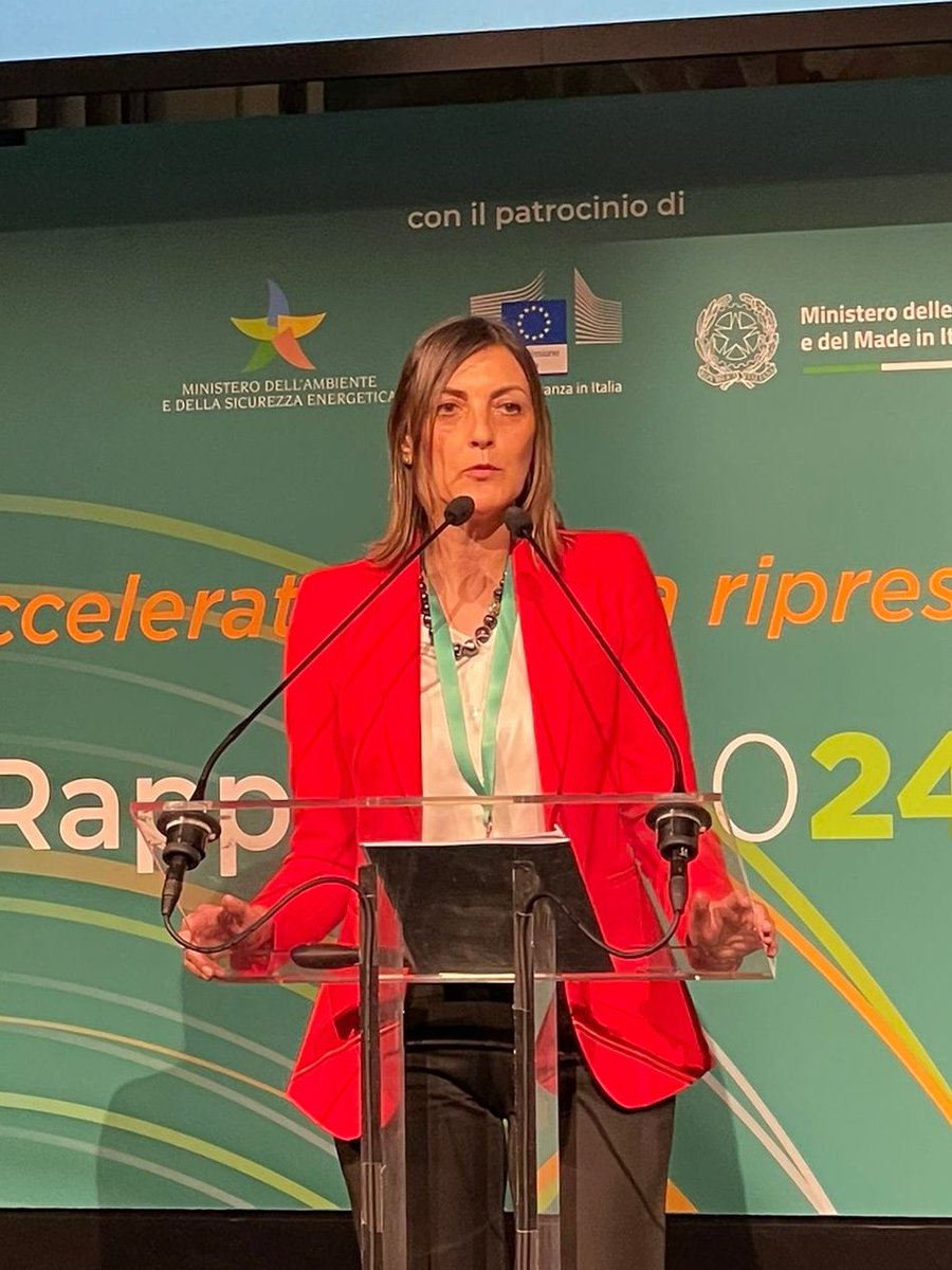 #CEN2024 Claudia Brunori @ENEAOfficial:
'Il regolamento #ecodesign può dare un importante supporto alla riduzione emissioni perché incide su prodotti che hanno maggiore impatto ambientale. Ma ci saranno consistenti vantaggi per le imprese anche in termini di competitività'