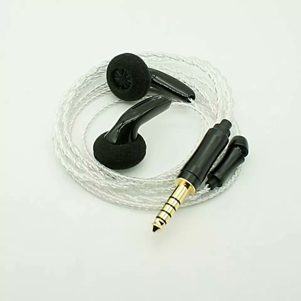 PenonAudio's tweet photo. SHOZY MXN ノスタルジック バージョン 32ohm 15.4mm ダイナミック ドライバー オーディオファン向けイヤホン
周波数範囲：18 Hz〜22 kHz
感度：110dB SPL
非常に軽量かつ安価で、さまざまなポータブルオーディオ再生機器での使用に適しています。
https://t.co/jWc1GT2832
#SHOZY https://t.co/EoYZ7BwLJ9