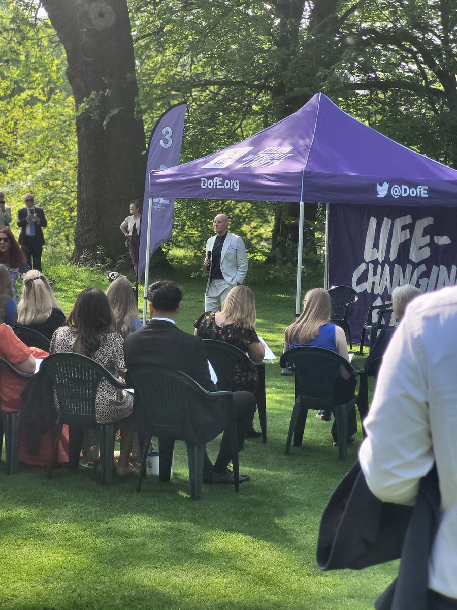 Heather Fisher being inspirational <a href="/DofE/">The Duke of Edinburgh’s Award</a> Gold Event. <a href="/AnglianLearning/">Anglian Learning</a> <a href="/netherhall/">Netherhall School</a> #youthwithoutlimits