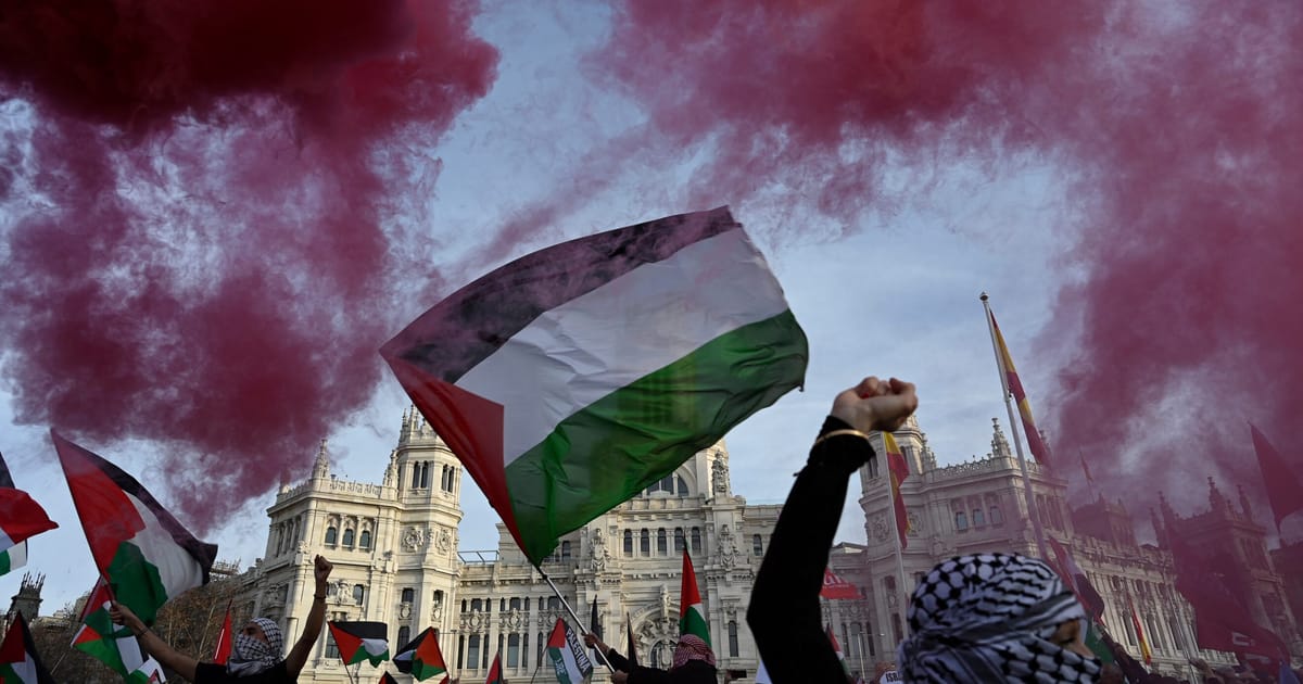#SONDAKİKA 

🔴 İspanya, İrlanda ve Slovenya 21 Mayıs'ta Filistin'i devlet olarak tanıyacak.