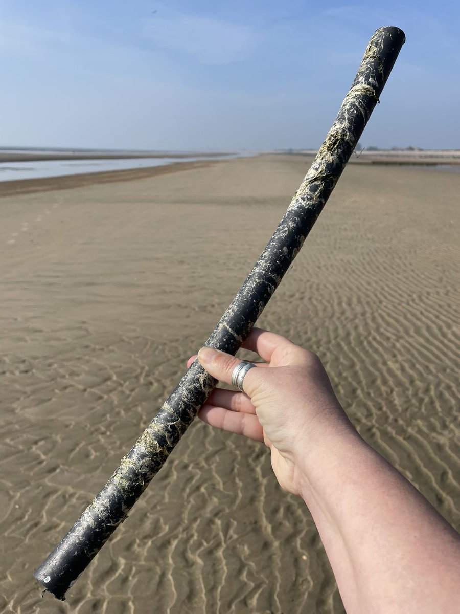 Clean beaches…. Is it a pipe dream? #beachclean #loveourbeach @fstonehythedc #doingourbit @2minuteHQ @CornishSpliced @Feargal_Sharkey