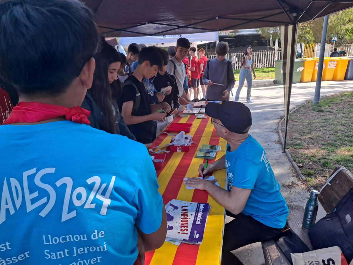 Continuen les #Trobades2024 a Llíria (Camp de Túria) #FemPoble #ParlemValencià #SíAlValencià @IntersindicalV @escolatv @PelTuria @ac9octubre