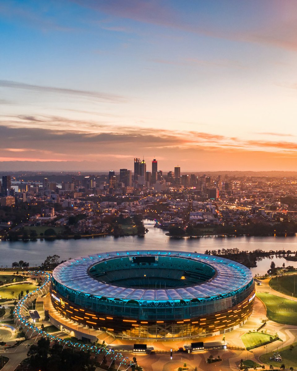 For the 1st time in Australia, 2 of Italy's most historic football teams will come together to take the pitch for an exclusive match at @OptusStadium on 31 May ⚽ Join the thousands of fans roar when @ASRomaEN & @acmilan go head-to-head in #WAtheDreamState bit.ly/3THPuhQ