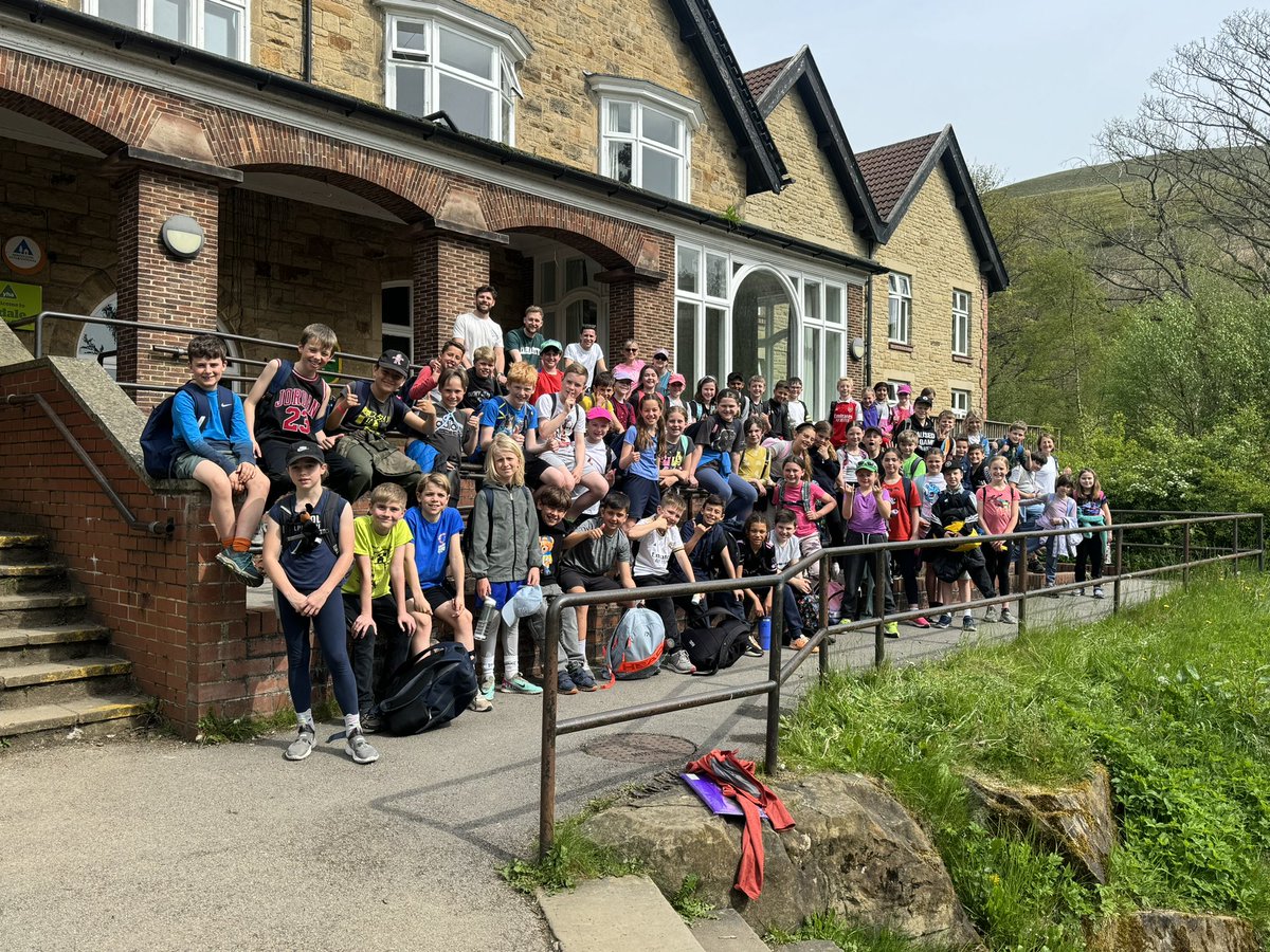And that’s a wrap! 🎬 Edale, you were fantastic. All that awaits is a short hike back to the bus and then we’re homeward bound! #RGSedale2024
