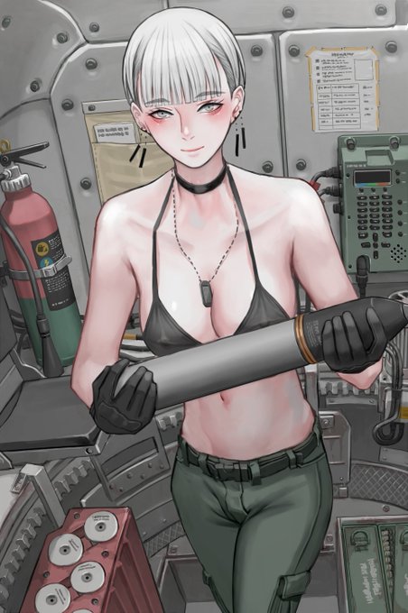 FANBOX差分更新
久々に戦車内絵
湿式弾薬庫とかなんか好きなんよね 