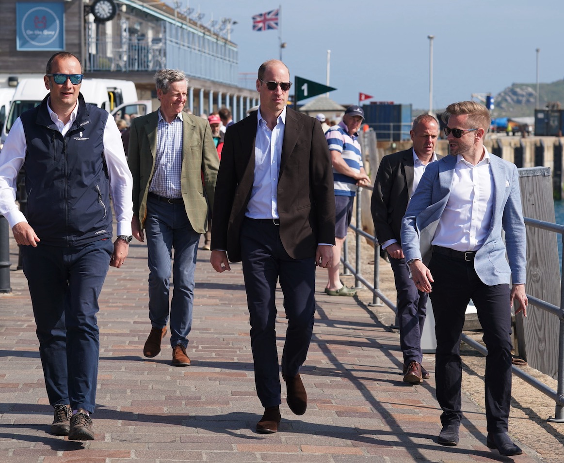 Prince William, The Prince of Wales, during a visit to St. Mary's Harbour, the maritime gateway to the Isles of Scilly, to meet representatives from local businesses operating in the area. 📸@PA #PrinceofWales