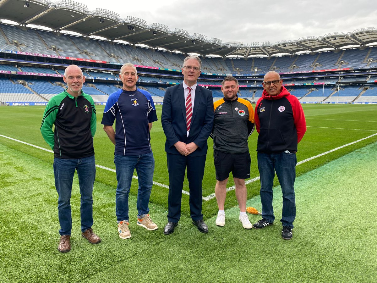 Representatives from #GaelsAgainstGenocide met with #GAA President Jarlath Burns this week to lobby the Association to join worldwide cries & publicly support the demand for an immediate & permanent #CEASEFIRE_NOW for Gaza. Grma to Jarlath for his time & warm welcome.