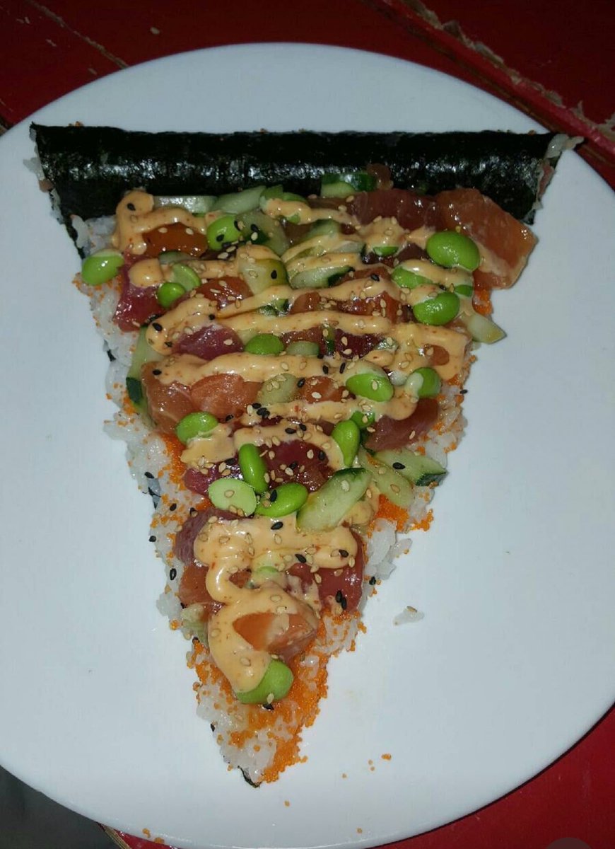 @eatinerni lol This is sushi pizza