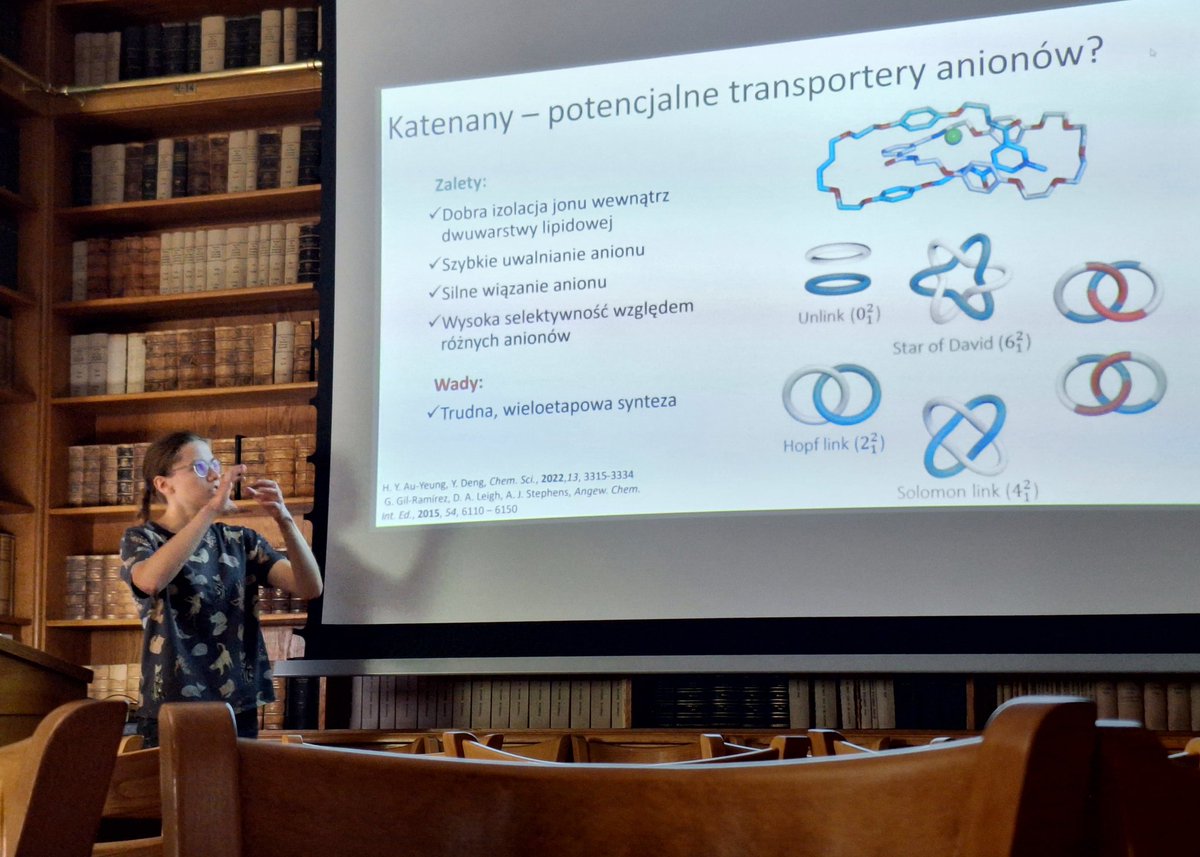 Chmielewski Group (@chmielewski_lab) on Twitter photo Today our PhD student Olga presented her research on catenanes during the Friday seminar at the <a href="/ChemistryUW/">ChemistryUW</a>
⚗️🔗 Today our PhD student Olga presented her research on catenanes during the Friday seminar at the <a href="/ChemistryUW/">ChemistryUW</a>
⚗️🔗