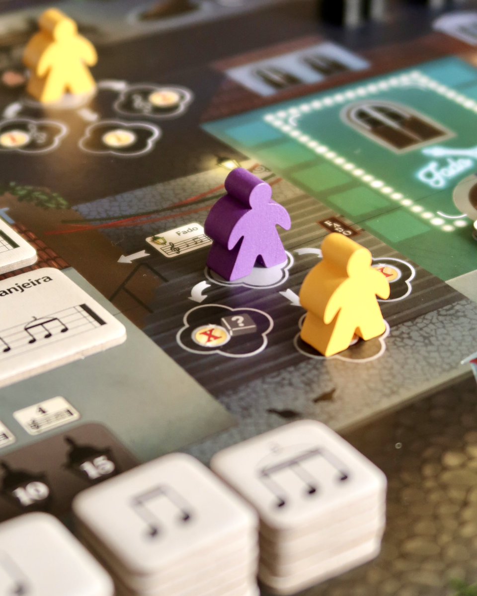 “House of Fado” is a cool, light euro #boardgame. As you can see the table presence is great and the gameplay is fun 🎵

There are 7 days left to back this game on Kickstarter: kickstarter.com/projects/eagle…

<a href="/EagleGryphon/">Eagle-Gryphon Games</a> <a href="/vitallacerda/">Vital</a>