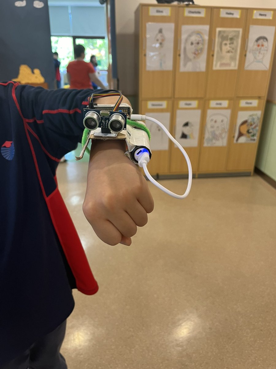 daydreamer491's tweet photo. Year 6 students are busy working on their designs to make aids for the visually impaired using microbits. Some amazing hands-free designs from today’s class. #YCIS #microbits #STEAM #wearemakers @microbit_edu https://t.co/ijHVJDhJf5