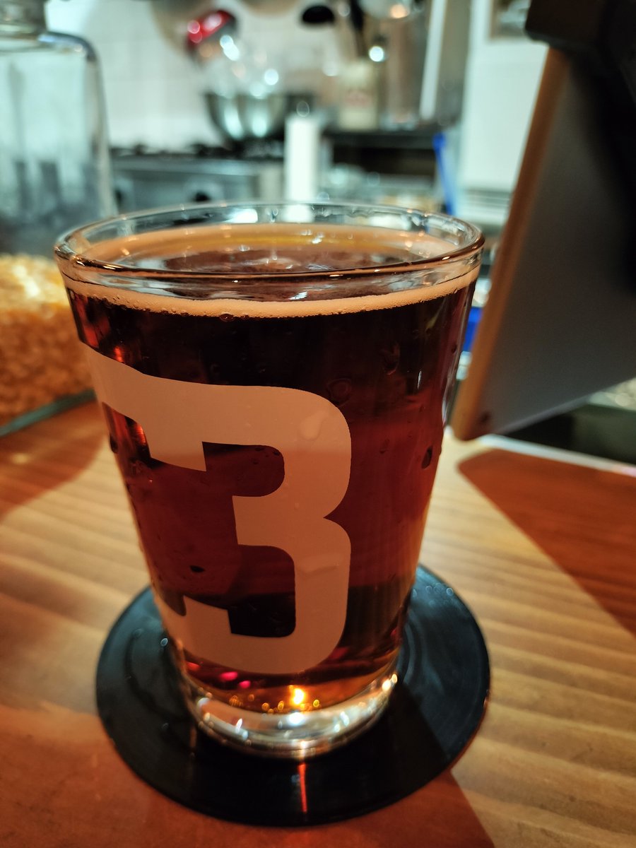 Ich Bin Stolz. Bagbyブランドでは最後の一杯というMunich Dunkel、'I am proud'という名前に去り行く偉大な者の矜持を思う。麦の味わいのローストと甘酸っぱい気持ち良さ。本当に有難うございました。