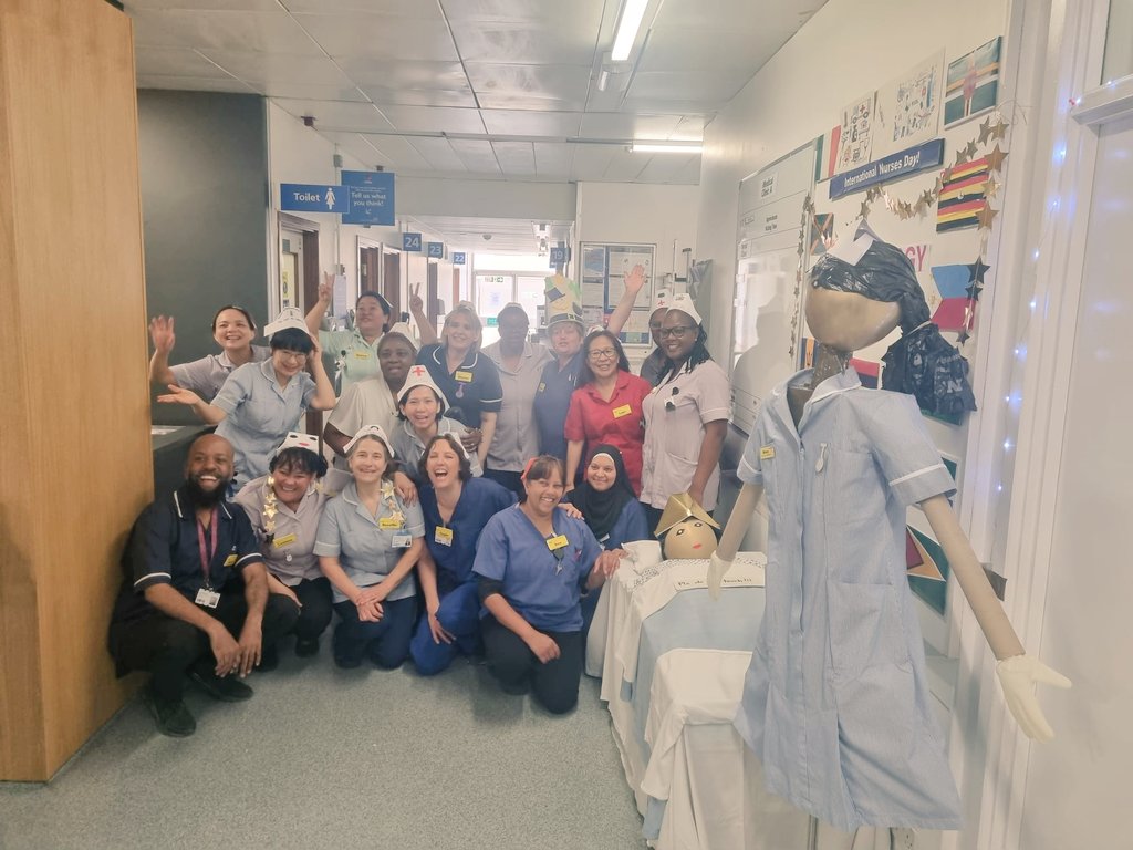 @RCN_ISWL (@riswl) on Twitter photo Nurses are creative! Look at that model from the gynaecology team at @StGeorgesTrust 👏 👏 👏
#NursesDay
<a href="/RCNLondon/">RCN London</a> Nurses are creative! Look at that model from the gynaecology team at @StGeorgesTrust 👏 👏 👏
#NursesDay
<a href="/RCNLondon/">RCN London</a>