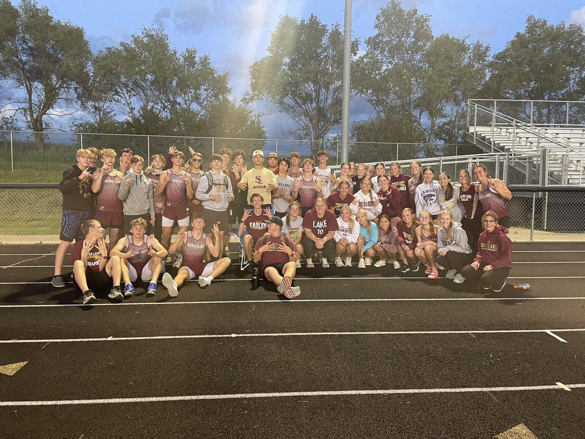 Results from LEAGUE‼️

Our Boys finish as League Champs🏆
Our Girls finish as League Runner Up🥈

42 Medals Won🥇🥈🥉
36 PRs ⚡️⚡️⚡️
2 School Records🚨🚨
